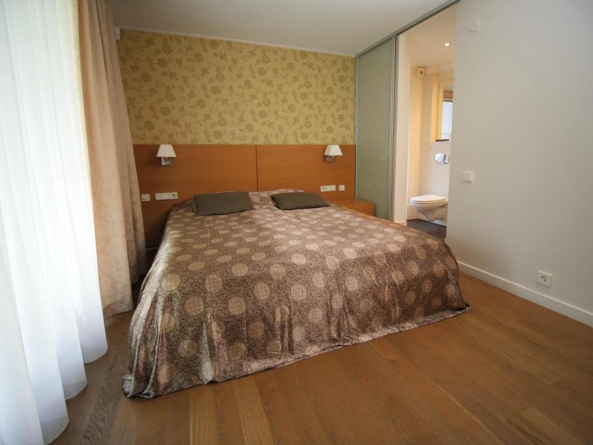 Namai Pas Gintara Hotel Palanga Buitenkant foto