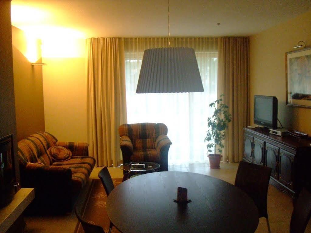 Namai Pas Gintara Hotel Palanga Buitenkant foto